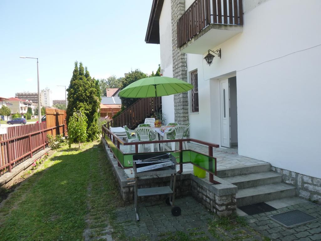 שיופוק Oleander Holiday House מראה חיצוני תמונה